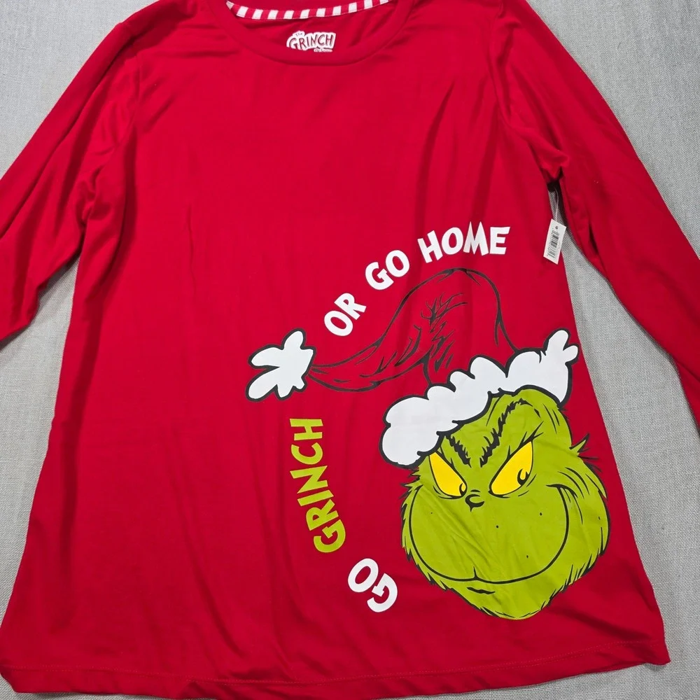 Dr. Seuss Grinch Pajama Set Womens Medium Red NWT Christmas Sleepwear LZ44103SB